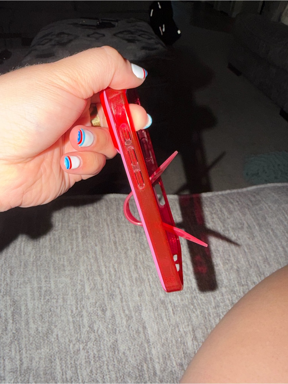 Loopy Case Pink 17 Pro Pink & Red Stripe - Picture 4 of 4